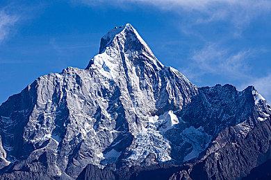 《漫威争锋》泄露显示新角色霹雳火详情：区域控制专精